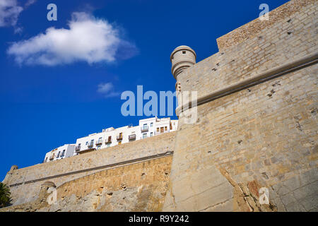 Village de Peniscola Espagne Méditerranéenne de Castellon Banque D'Images