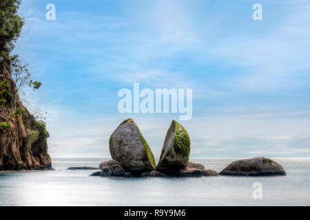 Split Rock Apple, Kaiteriteri, Tasman, île du Sud, Nouvelle-Zélande Banque D'Images