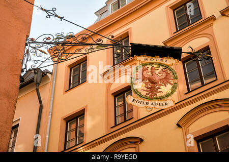 Inscrivez-vous à l'hôtel Goldener Adler, foyer d'étudiants à Seilergasse 6, Vieille Ville d'Innsbruck, Tyrol, Autriche Banque D'Images