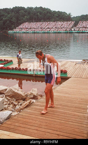 Atlanta, USA, GBR M2- Steve Redgrave, médaillé d'or sur le quai après avoir remporté le prix de la finale aux Jeux Olympiques de 1996, d'Aviron du Lac Lanier, Gainsville, la Géorgie [Photo Peter Spurrier/Intersport Images] Banque D'Images