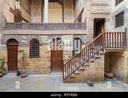 Cour de Beit El historique ottoman Set Waseela Waseela Hanem (construction maison), situé à proximité de la mosquée Al-Azhar à Darb Al-Ahmar district, Vieux Caire Banque D'Images