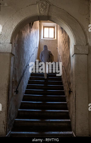 À l'intérieur de Palazzo Campana, l'entrée de la partie la plus ancienne de la ville de Colle Val d'Elsa, Sienne, Toscane Banque D'Images