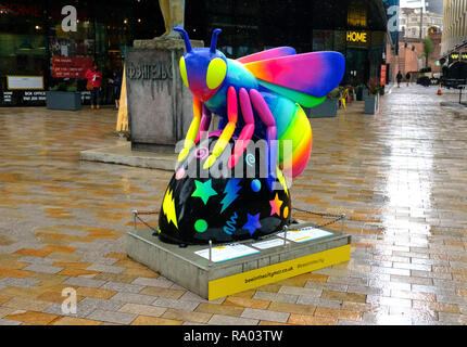 Une abeille dans la ville sculpture, une partie de l'été 2018 de l'événement d'art public dans la ville de Manchester, Royaume-Uni Banque D'Images