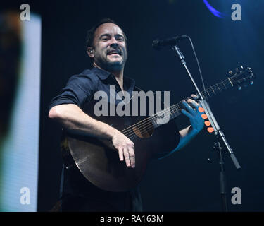 Miami Beach, FL, USA. 28 Dec, 2018. Le Dave Matthews Band effectue au cours de la Capital One Beach Bash le 28 décembre 2018 à Miami Beach, Floride. Credit : Mpi04/media/Alamy Punch Live News Banque D'Images