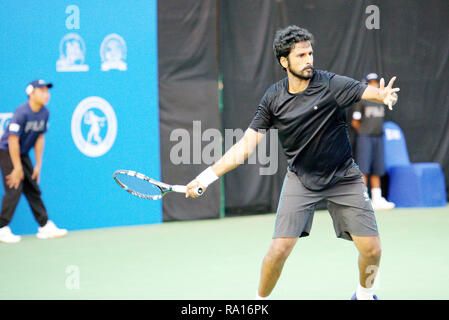 Pune, Inde. 29 décembre 2018. Saketh Myneni de l'Inde en action au premier tour de la qualification des célibataires compétition à Tata ouvrir le tournoi de tennis ATP de Maharashtra à Pune, en Inde. Credit : Karunesh Johri/Alamy Live News Banque D'Images