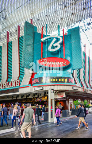 Entrée dans le monde célèbre le Binion's Gambling Hall and Hotel, un casino situé à la Fremont Street Experience au centre-ville de Las Vegas, NV Banque D'Images