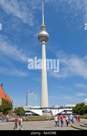 Tour de télévision de Berlin Fernsehturm, Alex, Berlin, Allemagne Banque D'Images