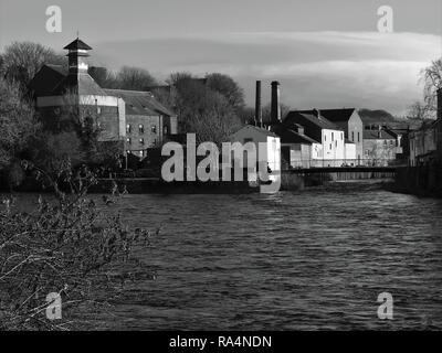 La Brasserie Jennings au confluent des rivières Derwent et Cocker, Cockermouth, Cumbria, Angleterre, Royaume-Uni Banque D'Images