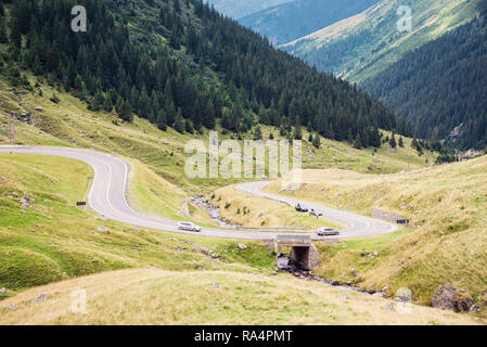 Transfagarasan route de montagne. L'une des plus belles routes d'Europe, Roumanie Banque D'Images