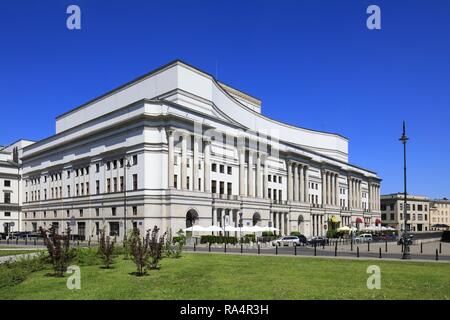 Polska - Mazowsze - Warszawa - Centrum - Teatr Wielki w Warszawie przy pl. J'ul Pilsudskiego. Wierzbowej - Pologne Mazovie - Varsovie - Centre - Grand Theatre building centre-ville de Varsovie par Pilsudskiego Squ Banque D'Images