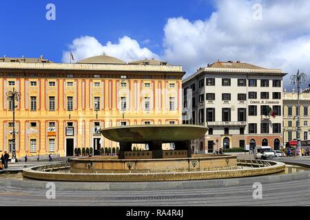 Wlochy - Ligurie - Gênes - plac Piazza de Ferrari - fontanna Italie - Ligurie - Gênes - aqueducs sur la Piazza de Ferrari Banque D'Images