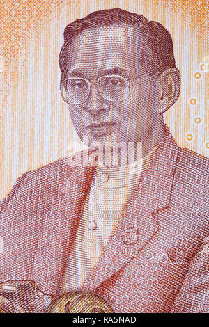 Bhumibol Adulyadej - Rama IX, un portrait de Thai argent Banque D'Images