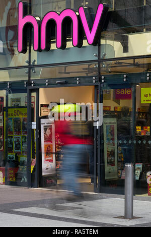 Un HMV signe à Cardiff, Pays de Galles, Royaume-Uni. Le détaillant a été consacré à l'administration pour la deuxième fois en six ans. Banque D'Images