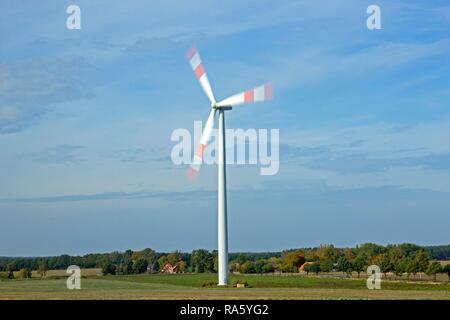 Usine éolienne près de Suelbeck, Basse-Saxe Banque D'Images