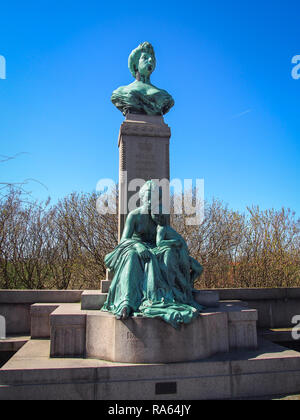 Copenhague, Danemark, 11 avril 2016 à : Monument de la princesse Marie d'Orléans par Carl Martin-Hansen à Langelinie, près de St Alban's English Church Banque D'Images