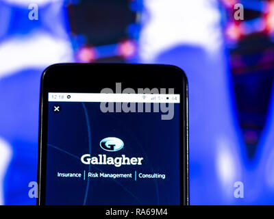 Kiev, Ukraine. 1er janvier 2019. Arthur J. Gallagher & Co. d'avion logo de l'entreprise vu affichée sur un téléphone intelligent. Crédit : Igor Golovniov SOPA/Images/ZUMA/Alamy Fil Live News Banque D'Images