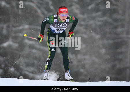 Oberstdorf, Allemagne. 09Th Jan, 2019. Ski nordique/ski de fond : Coupe du monde, Tour de ski, 10 km classique départ en masse, les femmes. Katharina Hennig de Allemagne les lecteurs sur la piste. Credit : Karl-Josef Opim/dpa/Alamy Live News Banque D'Images