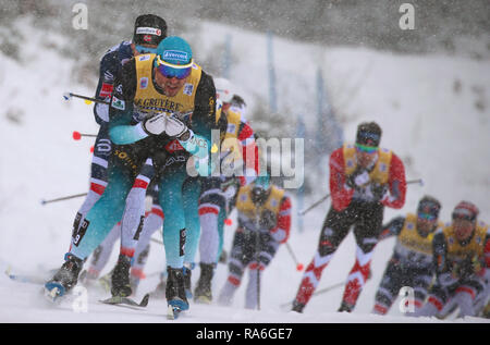 Oberstdorf, Allemagne. 09Th Jan, 2019. Ski nordique/ski de fond : Coupe du monde, Tour de ski, 15 km départ groupé, les hommes classique. Maurice Manificat à partir de la France est le terrain. Credit : Karl-Josef Opim/dpa/Alamy Live News Banque D'Images