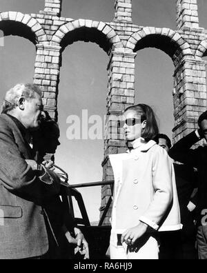 1960 - Date exacte inconnue - Jules Dassin, Melina Mercouri et Romy SCHNEIDER. Globe Crédit : Photos/ZUMAPRESS.com/Alamy Live News Banque D'Images