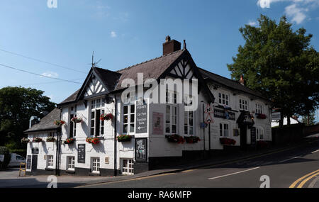Le Golden Fleece public house, La Croix, Lymm, Warrington, Cheshire, Angleterre, Royaume-Uni. Banque D'Images