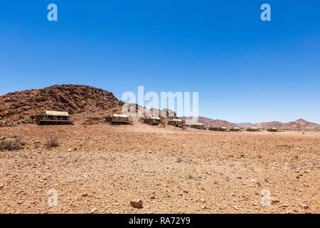 Tentes de luxe dans le désert du Namib, Désert, élégant hébergement Lodge, Sesriem, Namibie Banque D'Images