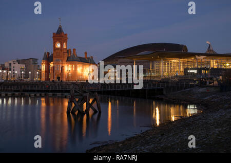 Baie de Cardiff à Dawn, pays de Galles, Royaume-Uni Banque D'Images