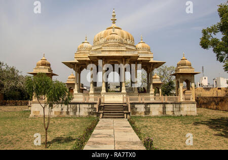 Cénotaphes royaux à Jaipur, Rajasthan, Inde.La crémation royale territoire de la dynastie Kachhawa Banque D'Images