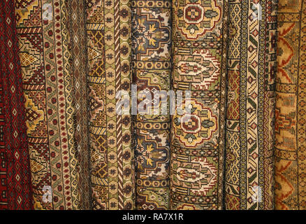 Tapis faits main, de couleurs différentes. Jaipur, Inde. Banque D'Images