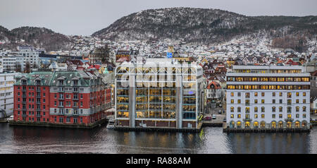 Bureaux du centre-ville de Bergen et Clarion Hotel Admiral, la Norvège. Banque D'Images