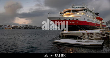 MS Polarlys amarré à Bodo, sur la route vers le nord, la Norvège Banque D'Images