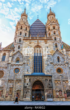 La cathédrale Saint-Étienne, l'entrée principale, Vienne, Autriche Banque D'Images