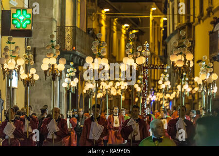 Procession de Pâques Vendredi saint. Sulmona, Abruzzes Sulmona Banque D'Images