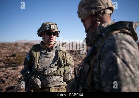 ÉTATS-UNIS Le colonel de l'armée Kevin J. Lambert, commandant adjoint ...
