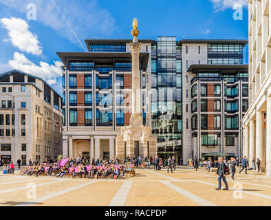 Square Paternoster dans la ville de London, Londres, Royaume-Uni, Europe Banque D'Images