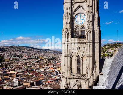 Basilique du Vœu National, Vieille Ville, Quito, Pichincha Province, l'Équateur, en Amérique du Sud Banque D'Images