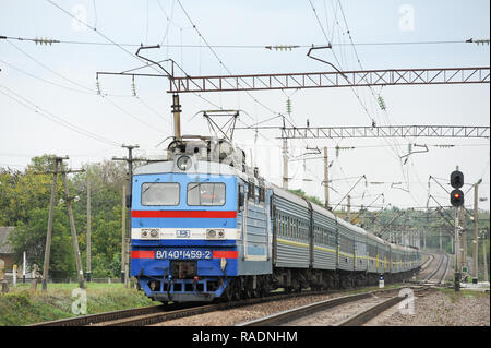 La ligne Kiev-Odessa près de Perekrestovo, Ukraine. 27 septembre 2008 © Wojciech Strozyk / Alamy Stock Photo Banque D'Images