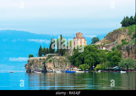 Église Saint Jean Theologian-Kaneo, lac Ohrid, UNESCO World Heritage Site, Macédoine, Europe Banque D'Images