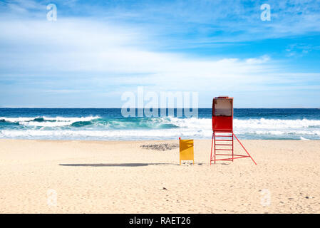 Plage de sable et de ciel bleu. Plage de Gangwon-do, en République de Corée. Banque D'Images