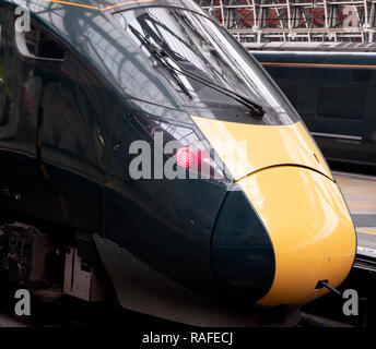 GWR (British Rail Class 800) train Intercity Express - IET - à la gare de Paddington, London, England, UK Banque D'Images