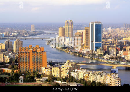 Le Caire, Egypte - 25 février : la Banque nationale d'Égypte au Caire le 25 février, 2010. Banque nationale de big blue au Caire, Egypte Banque D'Images