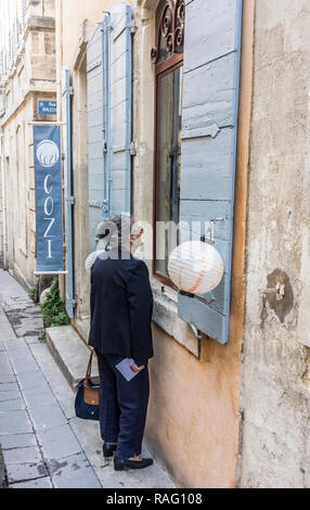 Paysages urbains et architecture dans la région d'Avignone et de Provence, dans le sud de la France Banque D'Images