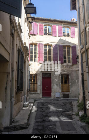 Paysages urbains et architecture dans la région d'Avignone et de Provence, dans le sud de la France Banque D'Images