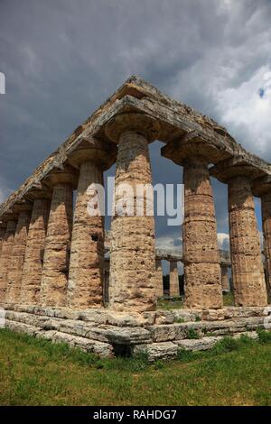 Basilique, Temple d'Héra à Paestum, en Campanie, Italie, Europe Banque D'Images