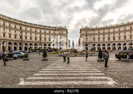 Rome, Italie - 19 juin 2018 : la ville éternelle de Rome. L'architecture historique de la ville de Rome, de statues et de bâtiments anciens. Banque D'Images