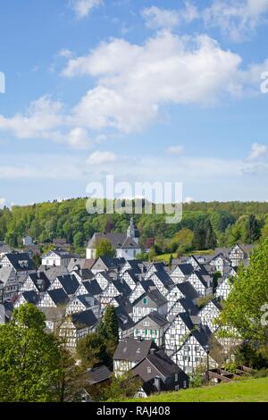 Maisons à colombages, Freudenberg, Rhénanie-du Nord-Westphalie, région Siegerland, PublicGround Banque D'Images