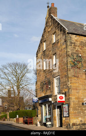 Le bureau de poste à Blackpool dans le Northumberland, en Angleterre. Banque D'Images