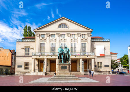Goethe, Schiller théâtre Monument, Weimar, Allemagne Banque D'Images