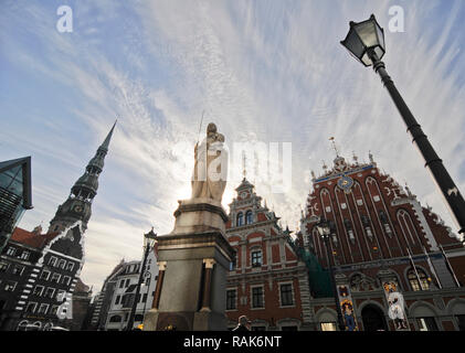 Statue de Roland - Place de l'hôtel de ville de Riga, Lettonie Banque D'Images