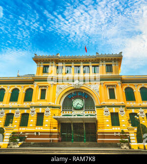 Poste Centrale de Saïgon dans le centre-ville de Ho Chi Minh Ville, Vietnam Banque D'Images