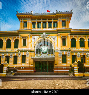 Poste Centrale de Saïgon dans le centre-ville de Ho Chi Minh Ville, Vietnam Banque D'Images